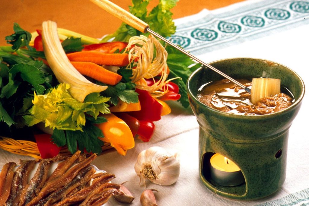 Everything about Italian regional dishes Italian Dishes: Bagna cauda