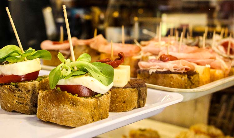 Everything about Italian regional dishes Italian Dishes: cicchetti