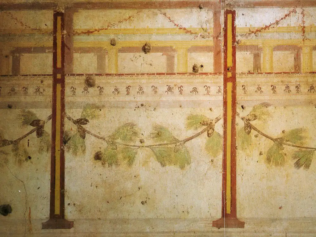 10 Must-See Sites Near the Colosseum house of augustus