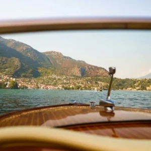 Private Lake Como Tour from Milan with VIP Boat Cruise