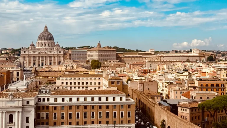 Italian ArtVentures | Private Tours in Italy passetto